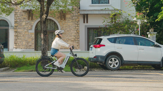 Benefits of riding an electric bicycles for urban commuting